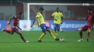 Aitor Monroy (extreme right) put in an incredible shift in the middle of the park. (Credits: ISL)